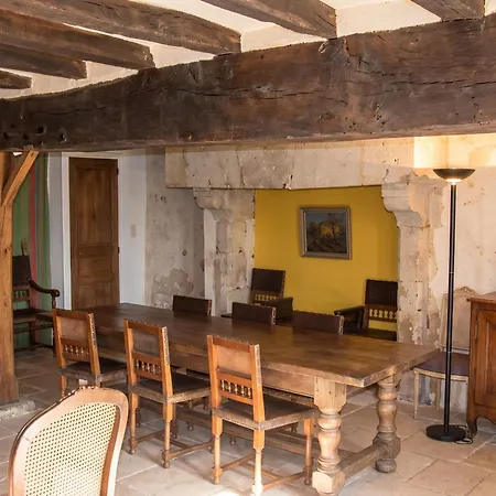 Dom wakacyjny Maison Spacieuse Avec Jardin A